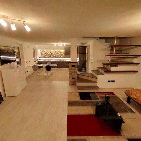 Appartamento La Vista Aosta Luaran gambar